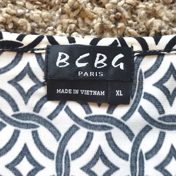 BCBG Paris Women's Size XL Chain Link Circle Diamond Print Stretchy Tank Top - Picture 6 of 9